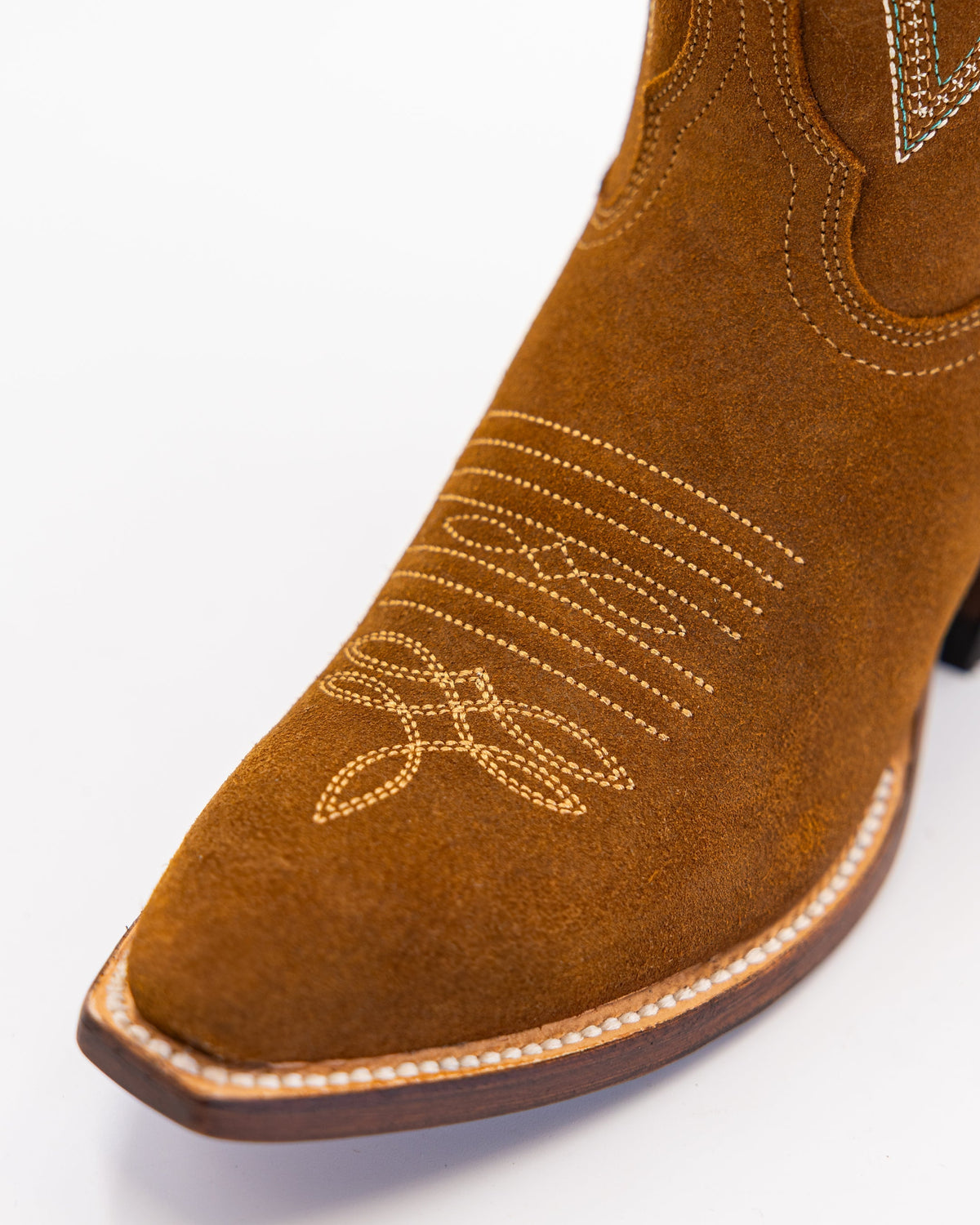 Alexia Rust Brown Rough Out